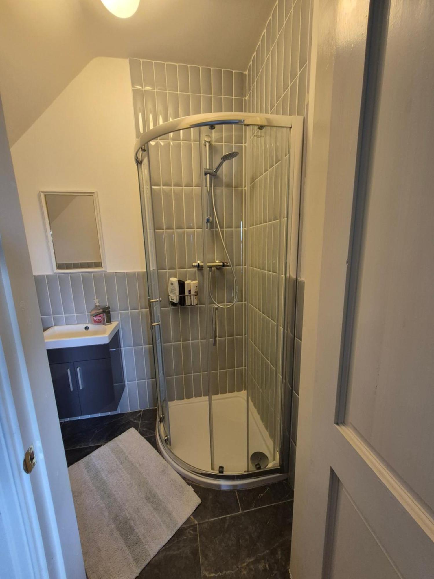 Ballinasloe Guest House In The Heart Of The Country Ngoại thất bức ảnh